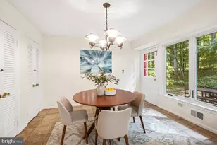 11701 Beekman Pl, Potomac, MD 20854 - Photo 17