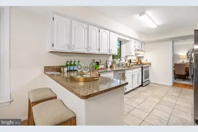 11701 Beekman Place, Potomac, MD 20854 - Photo 19