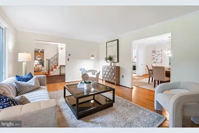 11701 Beekman Place, Potomac, MD 20854 - Photo 9