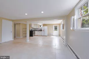 12512 Circle Dr, Rockville, MD 20850 - Photo 1