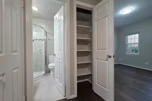 10414 Parthenon Ct, Bethesda, MD 20817 - Photo 17