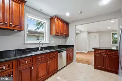 10705 Lockridge Drive, Silver Spring, MD 20901 - Photo 7
