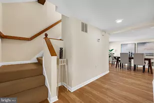 327 S Horners Ln, Rockville, MD 20850 - Photo 17