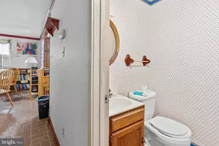 10331 Battleridge Pl, Gaithersburg, MD 20886 - Photo 11