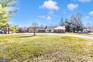9504 Veirs Dr, Rockville, MD 20850 - Photo 51