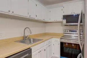 18202 Chalet Dr, Germantown, MD 20874 - Photo 21