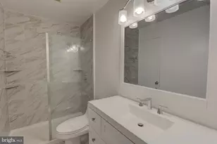 18202 Chalet Dr, Germantown, MD 20874 - Photo 23