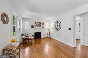 115 Eastmoor Dr, Silver Spring, MD 20901 - Photo 9