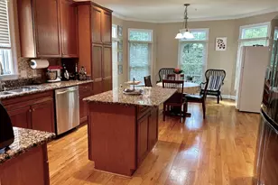 202 Martins Ln, Rockville, MD 20850 - Photo 3