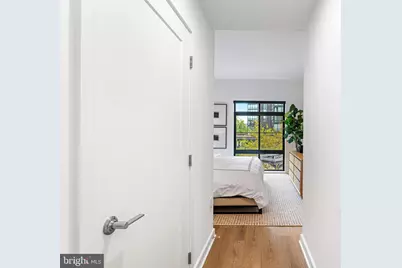 5400 McGrath Boulevard #425, North Bethesda, MD 20852 - Photo 11