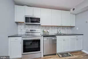 214 Pender Pl, Rockville, MD 20850 - Photo 11
