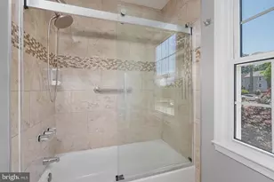 214 Pender Pl, Rockville, MD 20850 - Photo 19