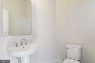 8051 Tribeca St, Rockville, MD 20855 - Photo 19