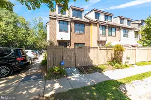 9900 Forest View Pl, Montgomery Village, MD 20886 - Photo 25