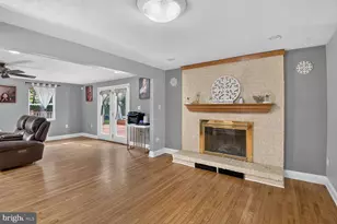 17316 Amity Dr, Gaithersburg, MD 20877 - Photo 19