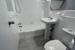 10201 Grosvenor Pl, Rockville, MD 20852 - Photo 29