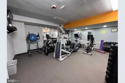 10201 Grosvenor Place #1111, Rockville, MD 20852 - Photo 47
