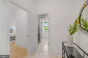 8609 Woodbrook Ln, Chevy Chase, MD 20815 - Photo 17