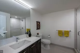 4710 Elm St, Bethesda, MD 20814 - Photo 19