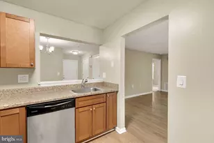 13205 Cloppers Mill Dr, Germantown, MD 20874 - Photo 7