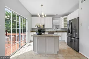 8612 Castlebar Way, Montgomery Village, MD 20886 - Photo 17