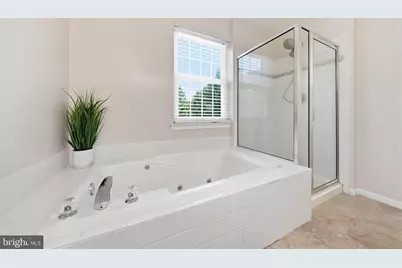 8612 Castlebar Way, Montgomery Village, MD 20886 - Photo 35
