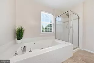 8612 Castlebar Way, Montgomery Village, MD 20886 - Photo 35