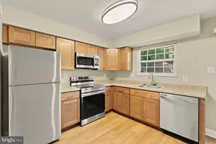 15009 Travert Way, Silver Spring, MD 20906 - Photo 9