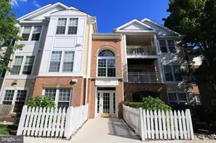 12000 Amber Ridge Cir, Germantown, MD 20876 - Photo 1