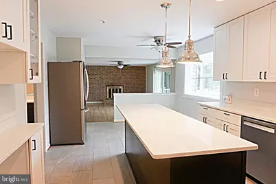 6770 Surreywood Lane, Bethesda, MD 20817 - Photo 11