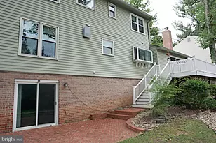 6770 Surreywood Ln, Bethesda, MD 20817 - Photo 49