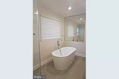 6770 Surreywood Lane, Bethesda, MD 20817 - Photo 29