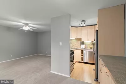 3211 University Boulevard W #3211-11, Kensington, MD 20895 - Photo 11