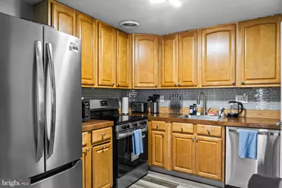 18759 Nathans Place, Gaithersburg, MD 20886 - Photo 11