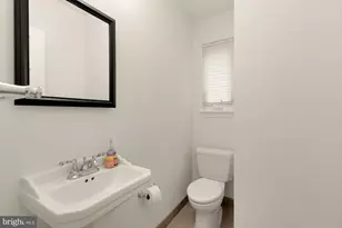 6210 Winston Dr, Bethesda, MD 20817 - Photo 23