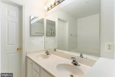 11207 Edson Park #42, North Bethesda, MD 20852 - Photo 17