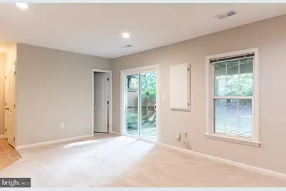 207 Halpine Walk Court, Rockville, MD 20851 - Photo 37