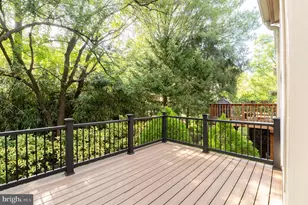 207 Halpine Walk Ct, Rockville, MD 20851 - Photo 19