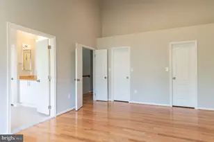 207 Halpine Walk Ct, Rockville, MD 20851 - Photo 23