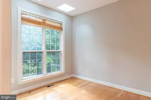 207 Halpine Walk Ct, Rockville, MD 20851 - Photo 15