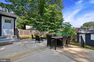 8407 Tahona Dr, Silver Spring, MD 20903 - Photo 9