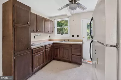 15325 Holly Grove Road, Silver Spring, MD 20905 - Photo 13