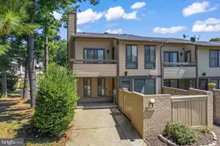 7 Copps Hill Ct, Montgomery Village, MD 20886 - Photo 1