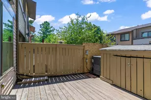7 Copps Hill Ct, Montgomery Village, MD 20886 - Photo 49