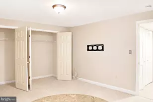 19810 Filbert Dr, Gaithersburg, MD 20879 - Photo 15