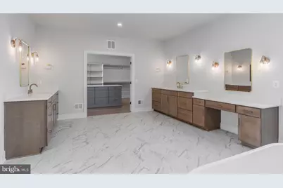 5024 Strathmore Avenue, Kensington, MD 20895 - Photo 33