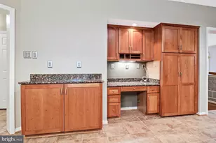 15804 Seurat Dr, North Potomac, MD 20878 - Photo 19