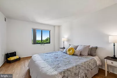 15115 Interlachen Drive #3-901, Silver Spring, MD 20906 - Photo 17