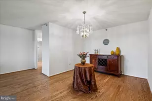 15115 Interlachen Dr, Silver Spring, MD 20906 - Photo 5