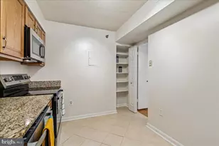 15115 Interlachen Dr, Silver Spring, MD 20906 - Photo 7